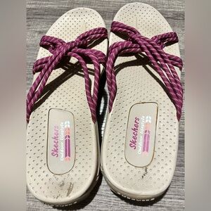 SKECHERS Outdoor Lifestyle Reggae Rope Sandal Women 8.5 
Raspberry Pink